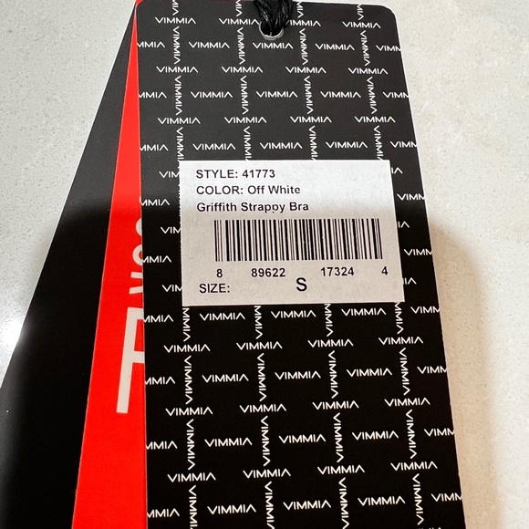 Vimmia Griffith Strappy Bra - Picture 3 of 11